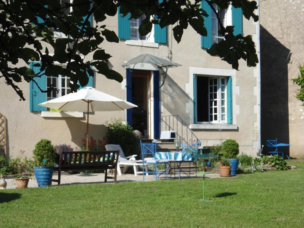 La Maison Bleue Arquian Esterno foto