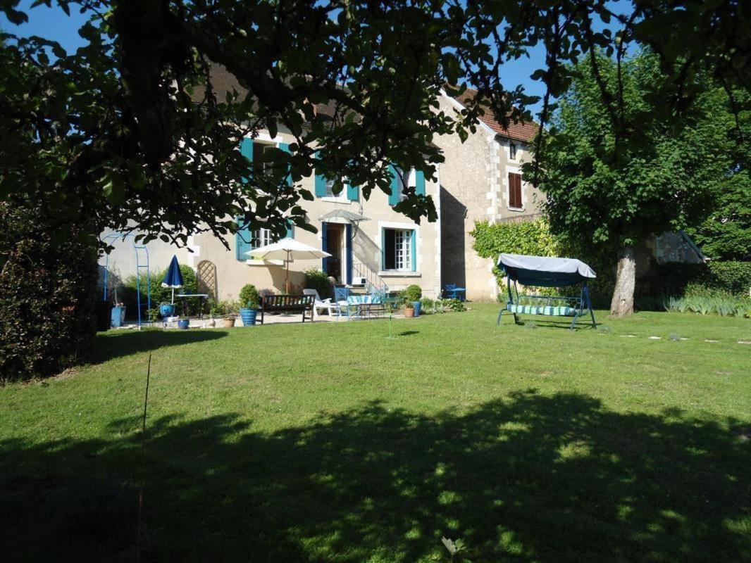 La Maison Bleue Arquian Esterno foto